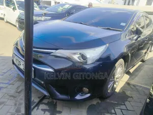 Toyota Avensis 2016 Black