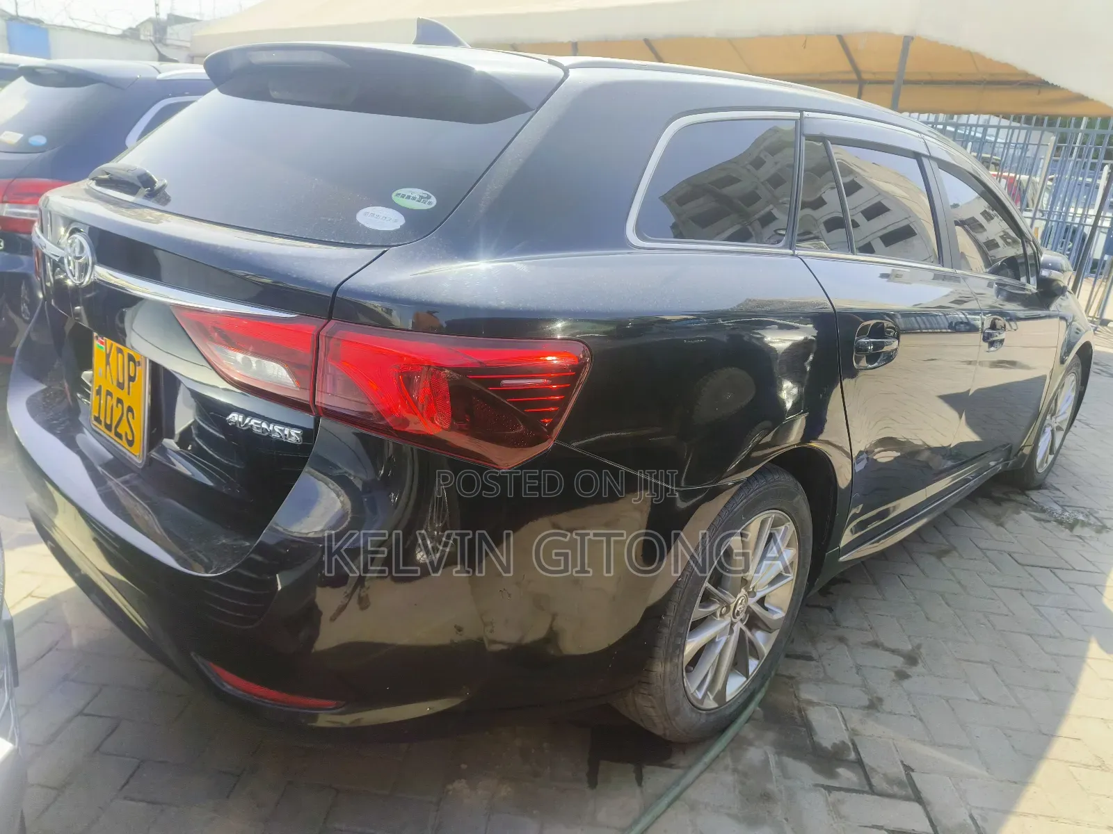 Toyota Avensis 2016 Black