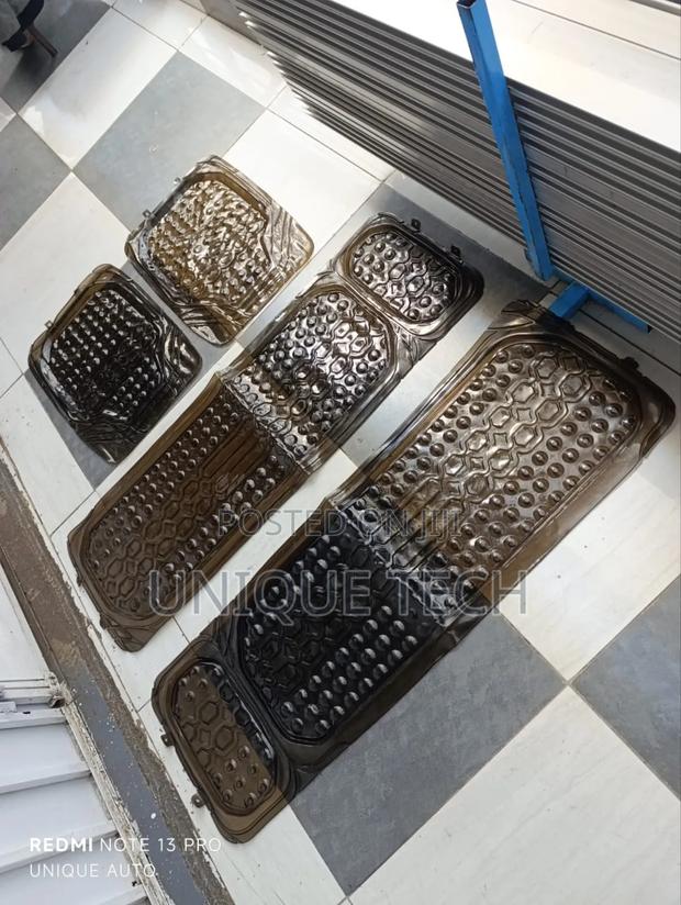 Custom Fit Clear Black 7-Seater Floor Mat - main view