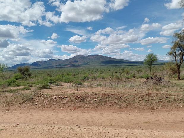 5000 Agricultural Land With Water Is for Sale in Kajiado - thumbnail 2