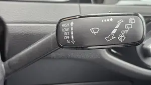 Volkswagen Golf R 4-Door w/DCC & Navigation 2018 White