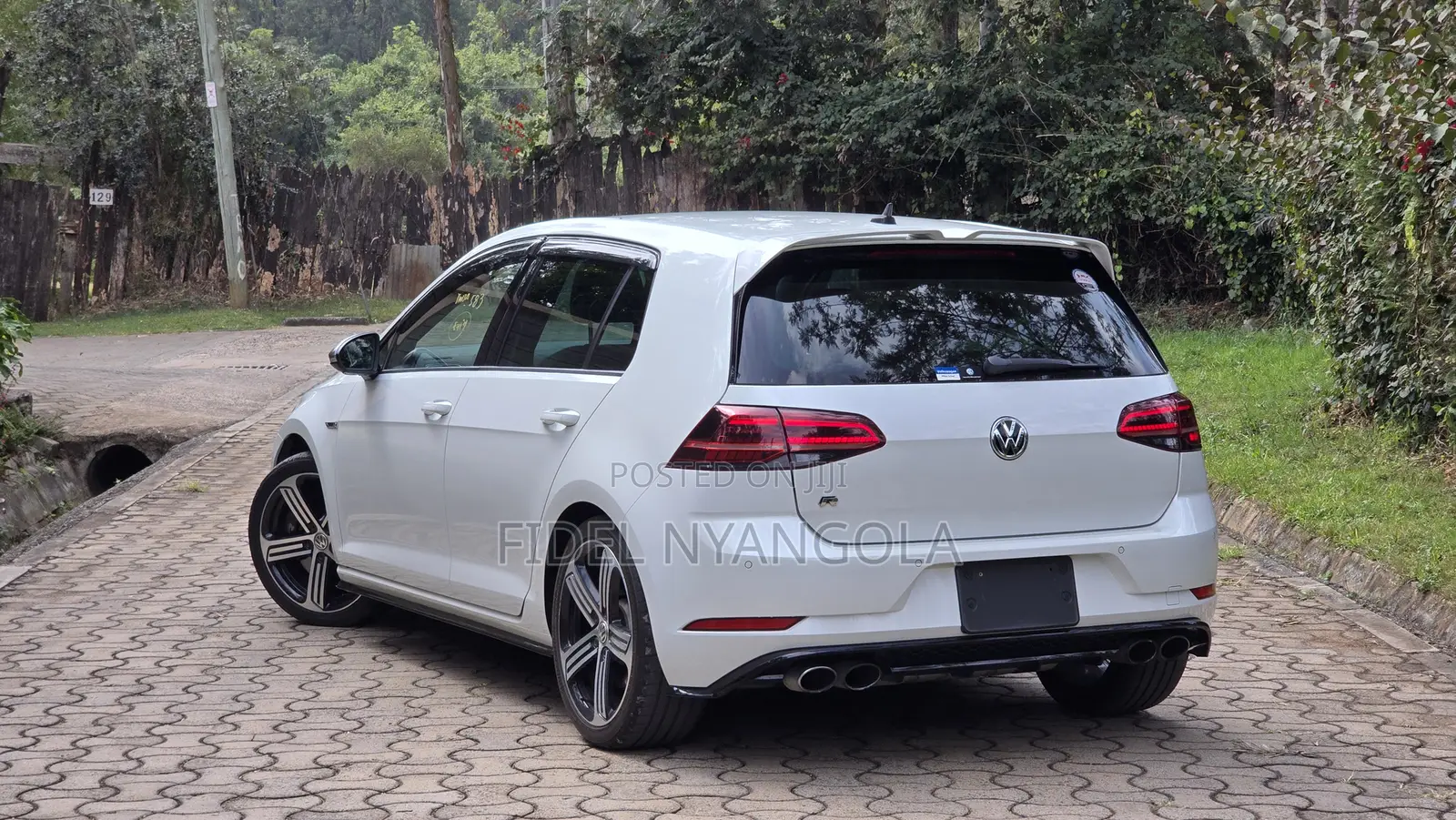 Volkswagen Golf R 4-Door w/DCC & Navigation 2018 White