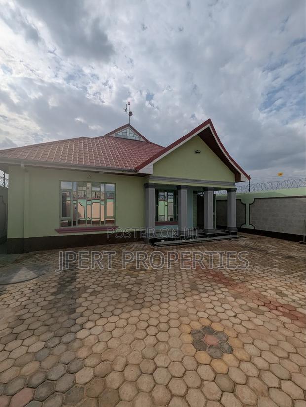3bdrm Bungalow in Plainview Phase 7, Juja for sale - thumbnail 2