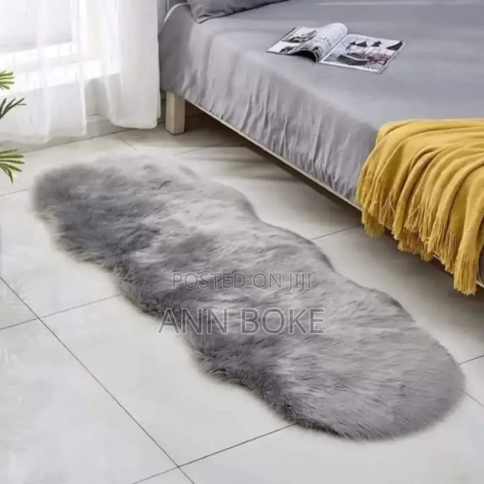 Fluffy Bedside/Dashboard Mat
60x120cm