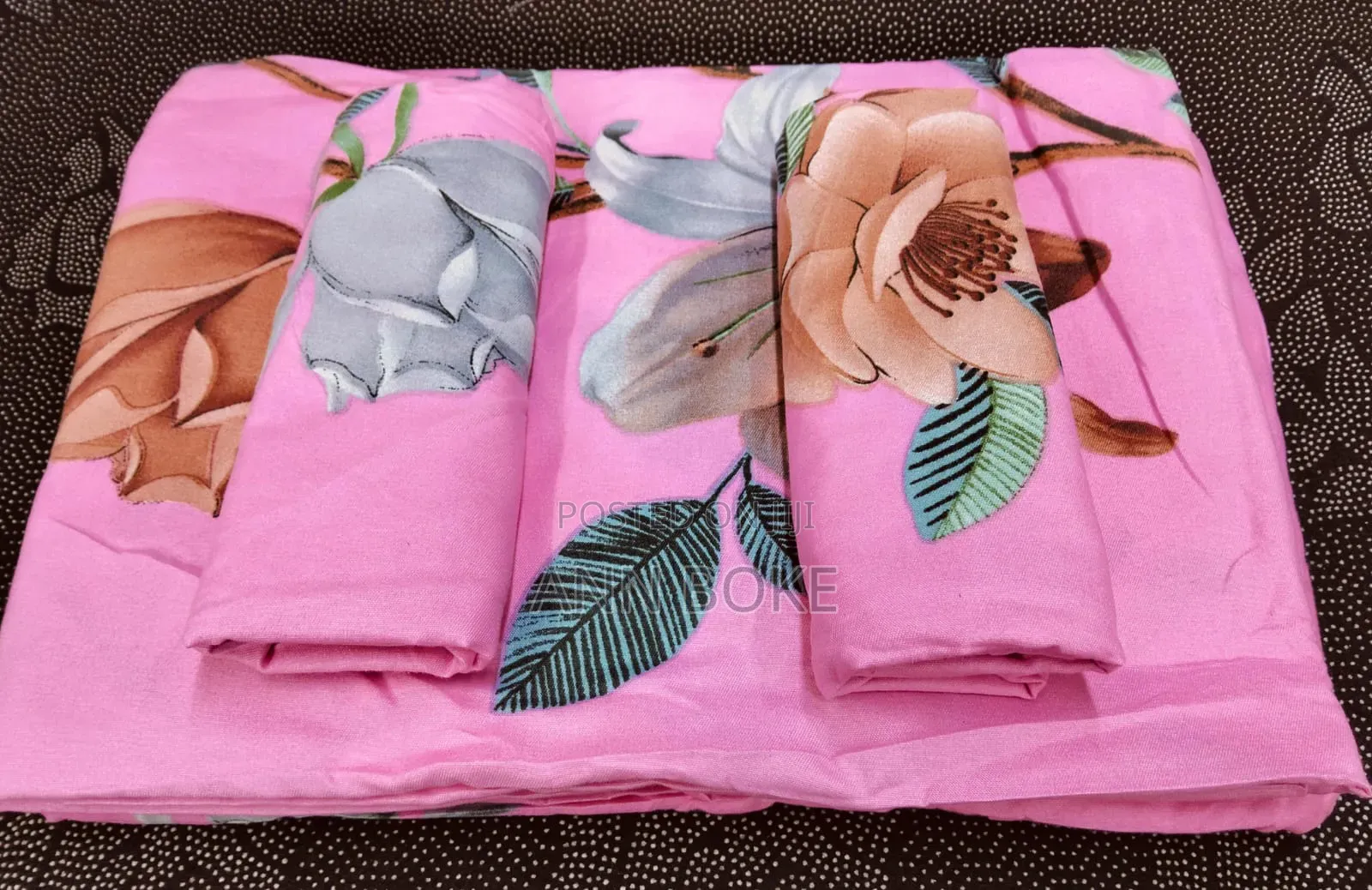4 Pc Bedsheets 2 PCS Bedsheets 2 PCS Pillow Cases