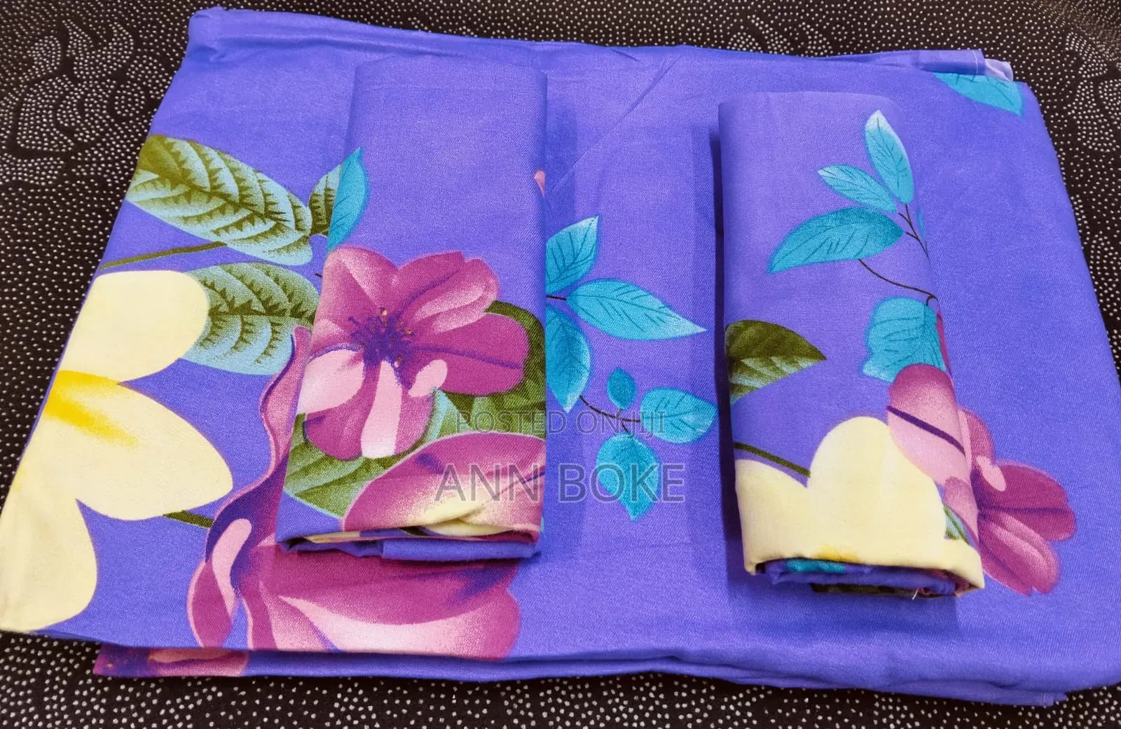4 Pc Bedsheets 2 PCS Bedsheets 2 PCS Pillow Cases