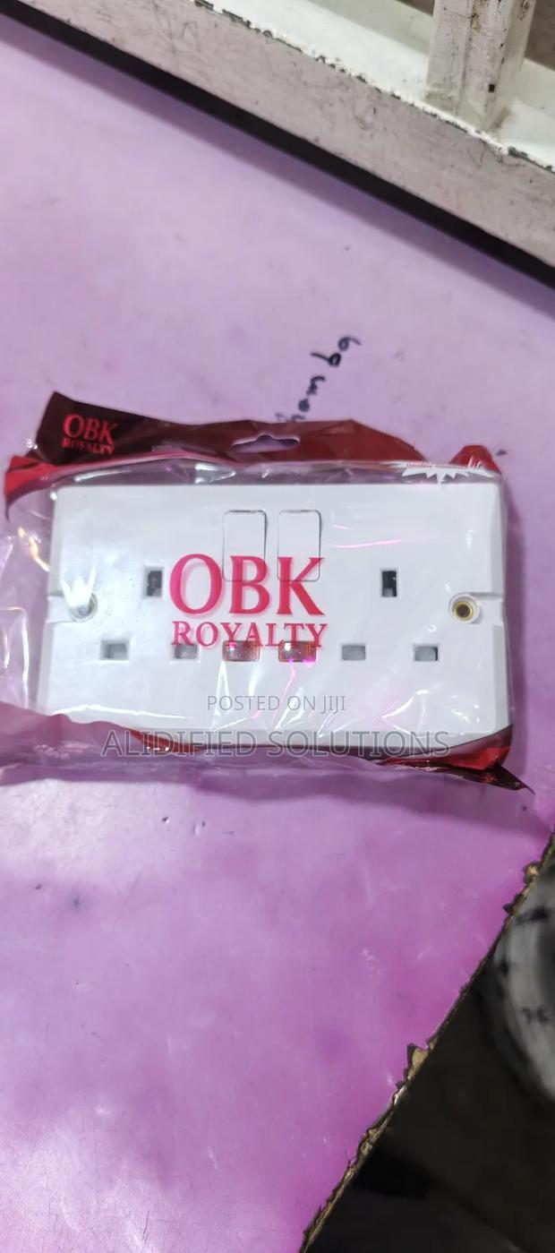 Obk 13a Twin/Double Socket - thumbnail 2