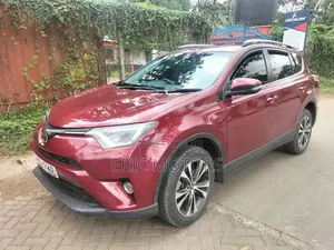 Toyota RAV4 2018 Red