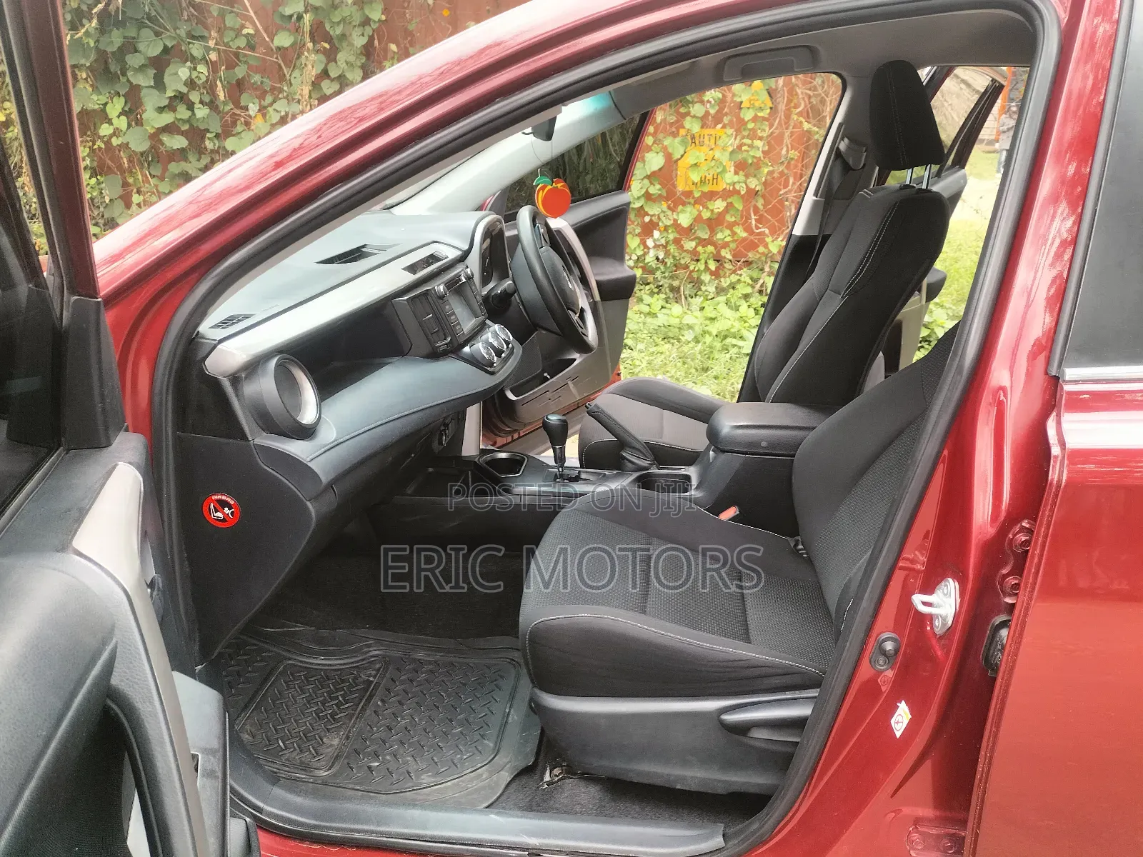 Toyota RAV4 2018 Red