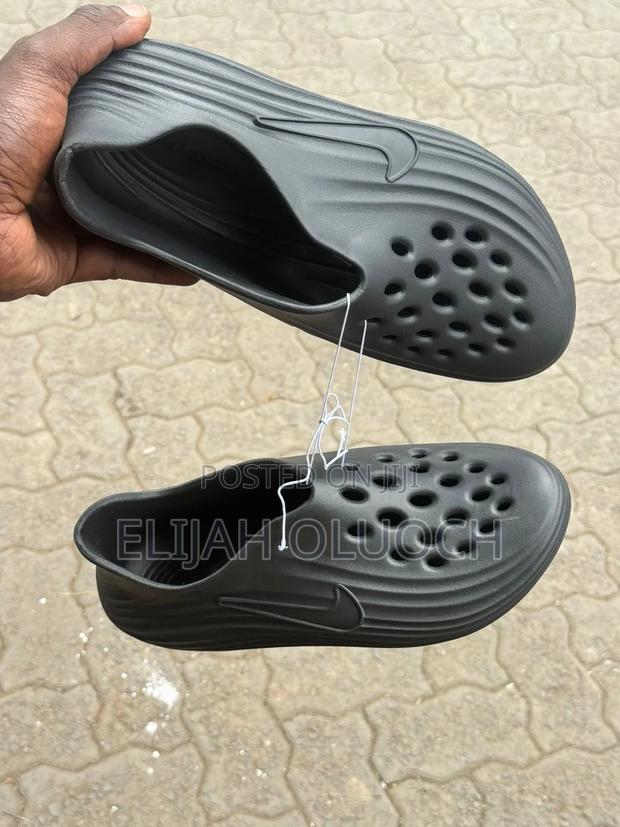 Grey Nike React X Rejuven8 - thumbnail 2