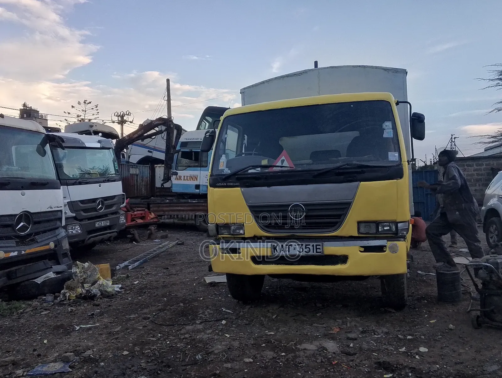 Nissan Diesel Ud Lorry/Truck