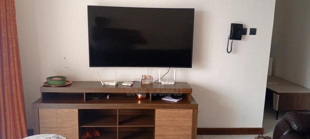 3-Bedroom Airbnb With Servant's Quarter. - thumbnail 6