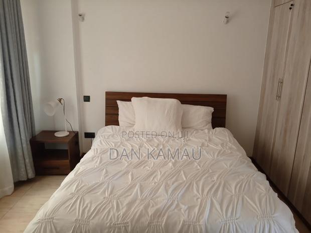 3-Bedroom Airbnb With Servant's Quarter. - thumbnail 16