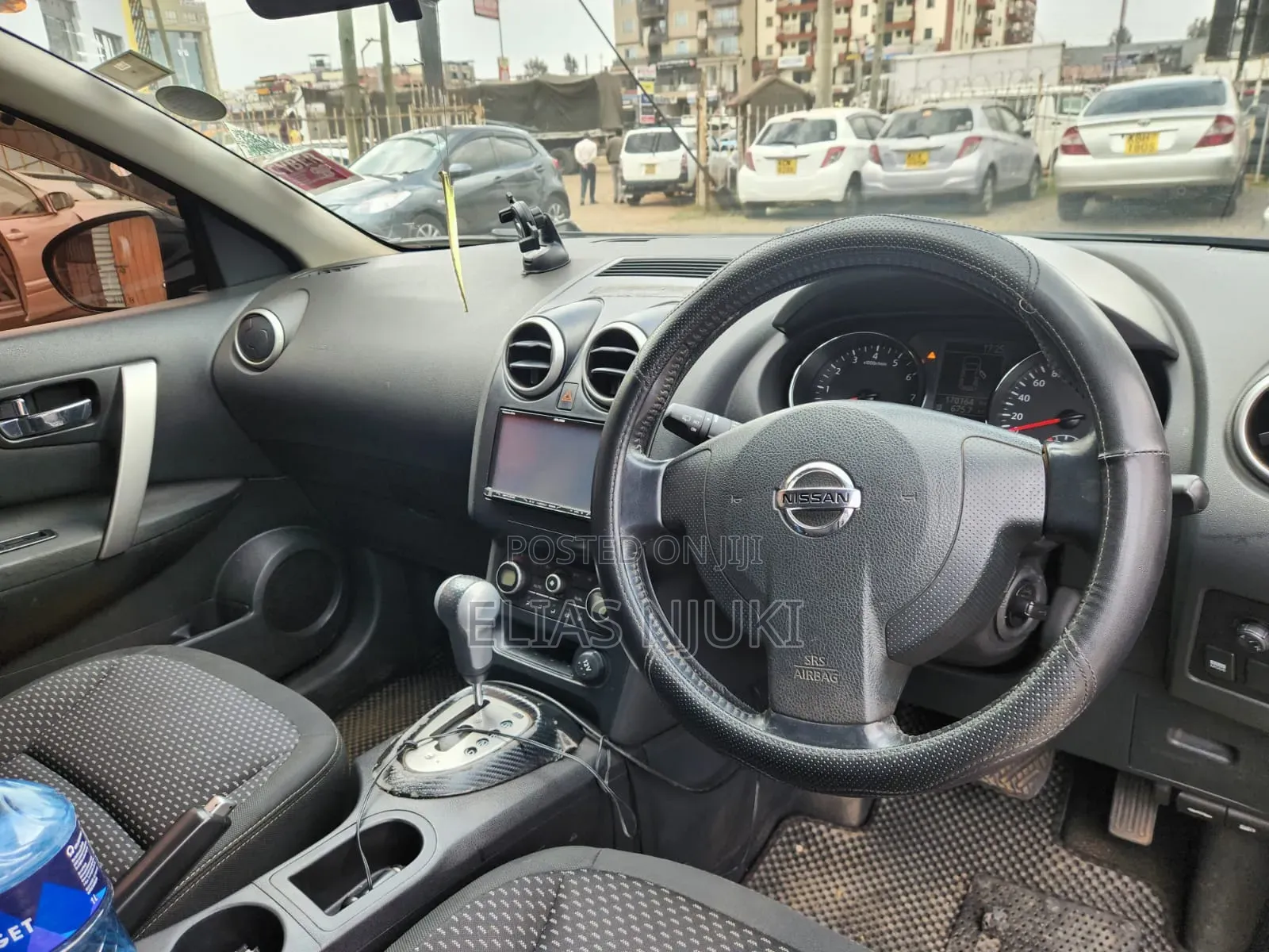 Nissan Dualis 2012 Black
