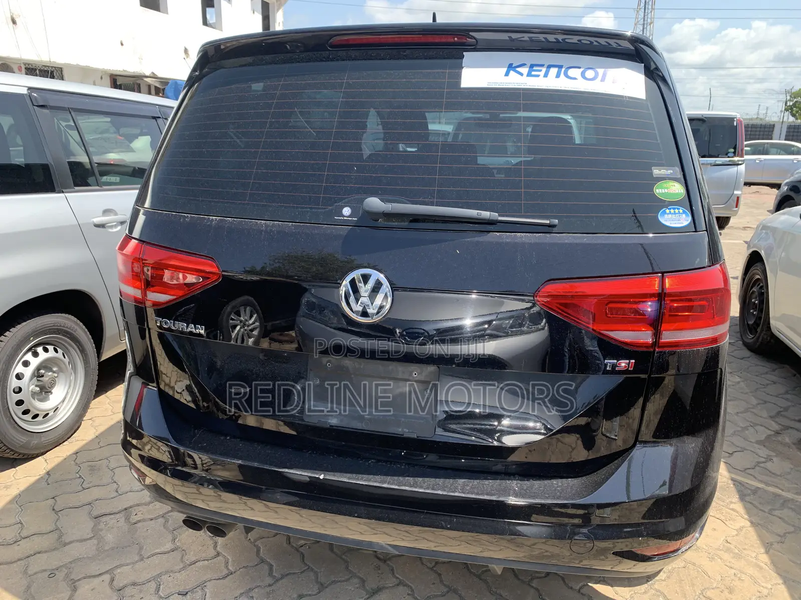 Volkswagen Touran 2018 Black