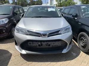 Toyota Corolla Fielder 1.5 Petrol FWD 2018 Silver