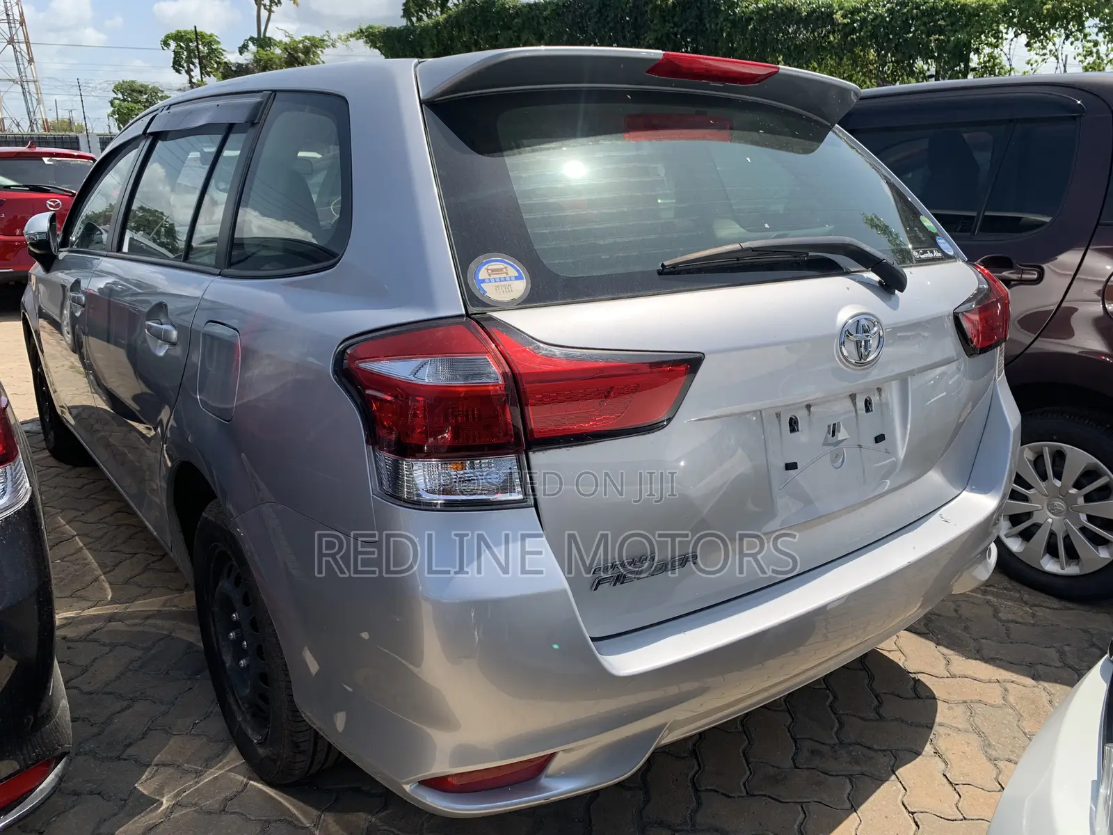 Toyota Corolla Fielder 1.5 Petrol FWD 2018 Silver