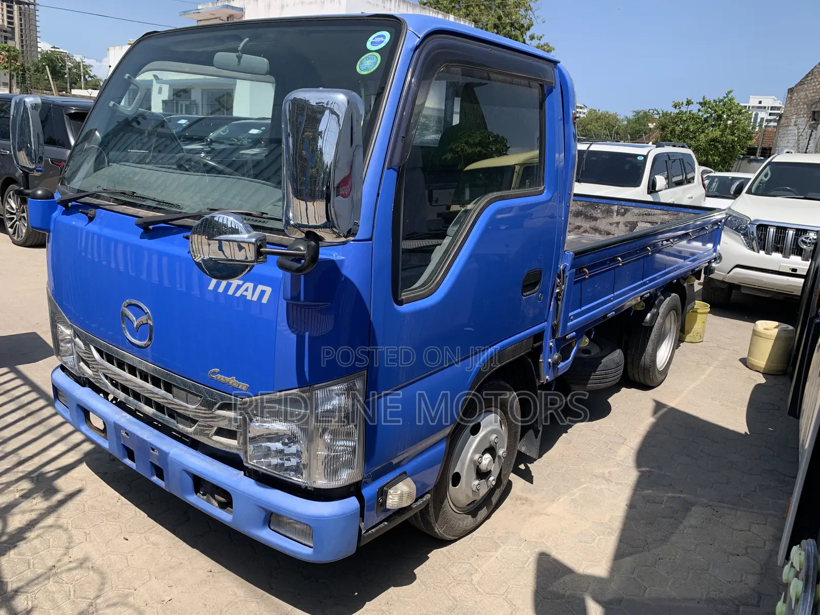 Mazda Titan Lorry
