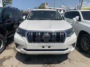Toyota Land Cruiser Prado 2.7 2017 Off white
