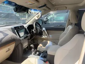 Toyota Land Cruiser Prado 2.7 2017 Off white
