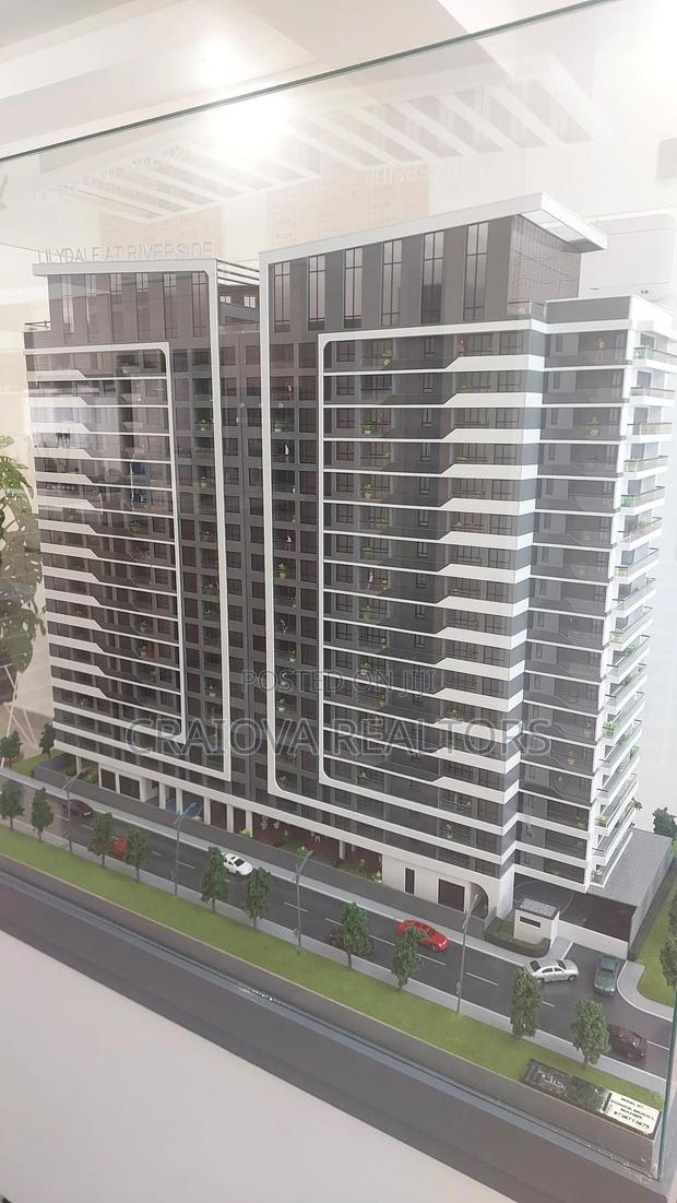 2bdrm Apartment in Riverside Drive for sale - main view