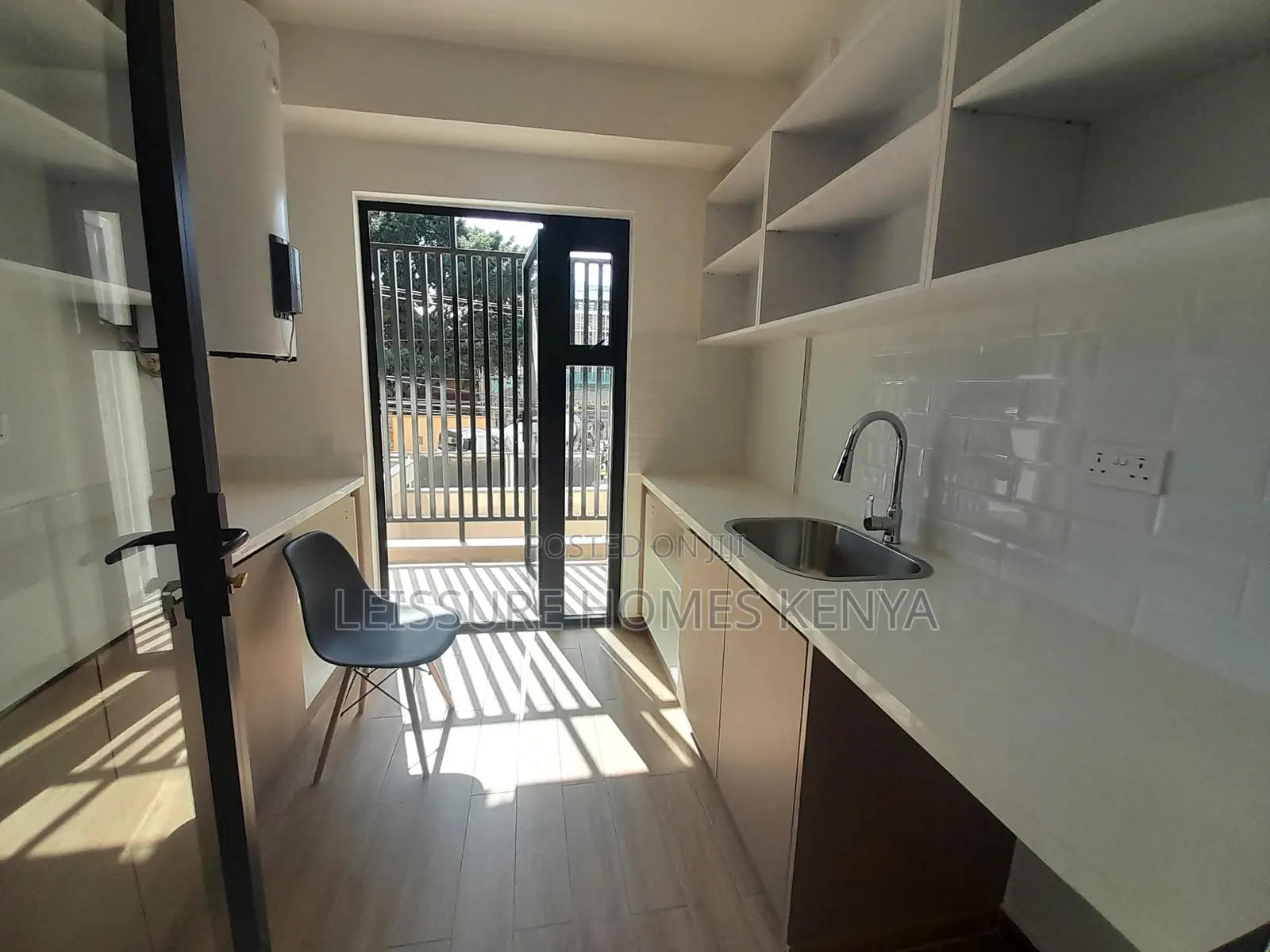 3bdrm Apartment in Lavington for sale