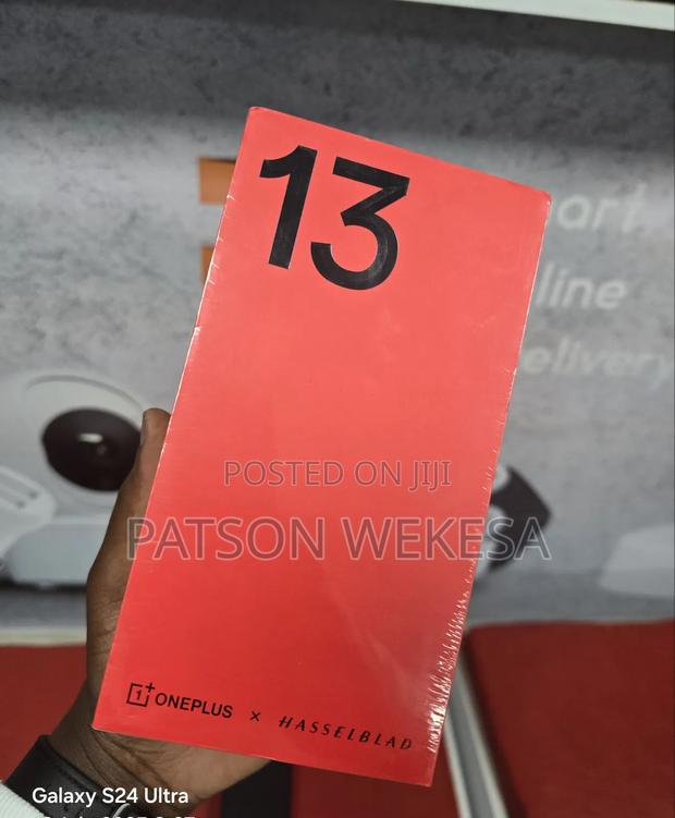 New OnePlus 13 256 GB Black - thumbnail 2