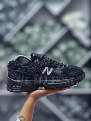 Nb All Black Size 36-41