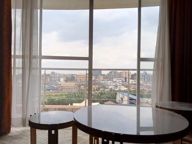 3-Bedroom Airbnb With Servant's Quarter. - thumbnail 7