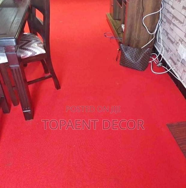 Red House Dining Area Delta 4mm Thick Wall To Wall Carpets