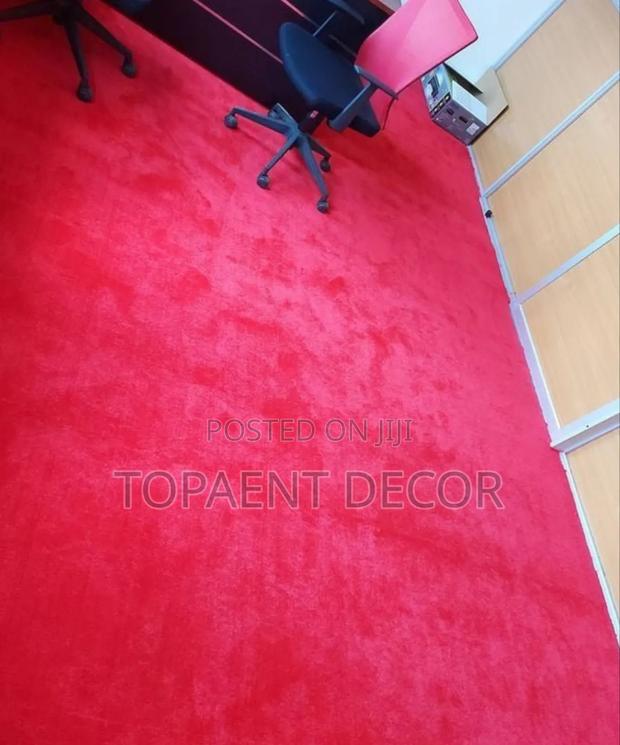 Red Vip Fluffy 10mm Thick Wall To Wall Office Carpet - main view