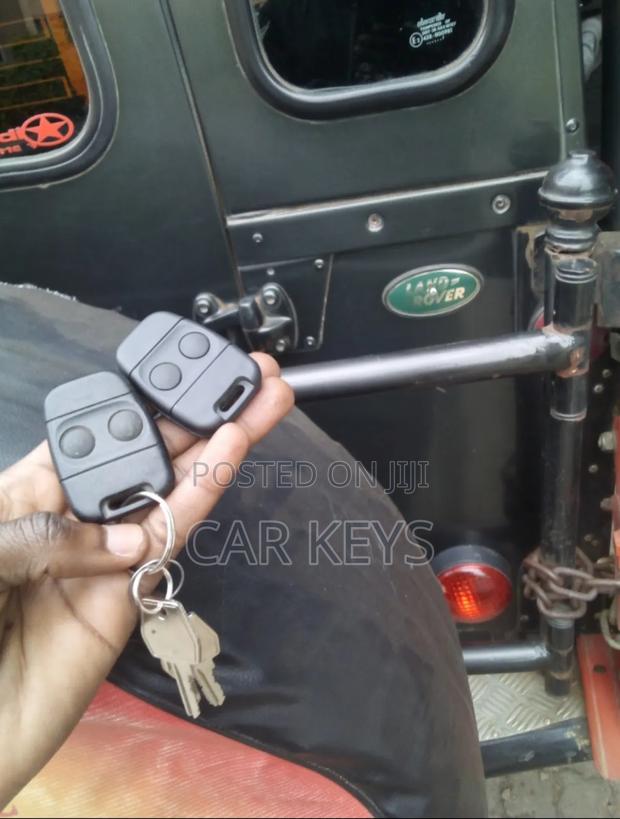 Land Rover 1997 Remote Key Replacement - main view