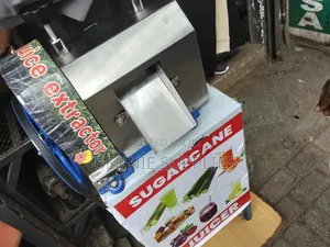Electric Sugar Juice Machine / Sugarcane Juicer Machine