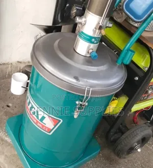 30kg Air Grease Lubricator / Available Total Air Lubricator