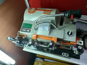 Electric Key Cutting Machine