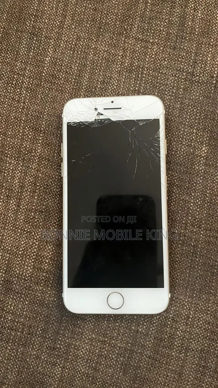 Phones iPads & Laptop Repairs Services.(Same Day Service).