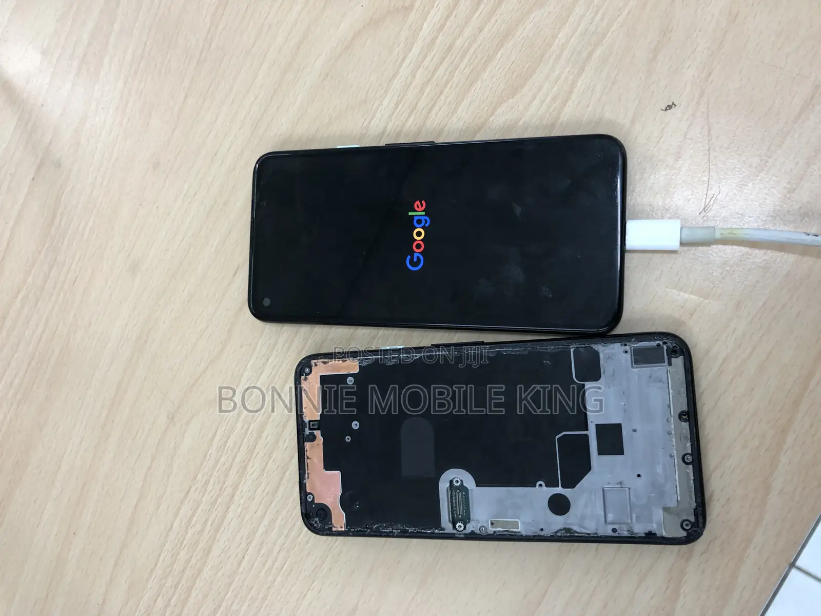 Phones iPads & Laptop Repairs Services.(Same Day Service).