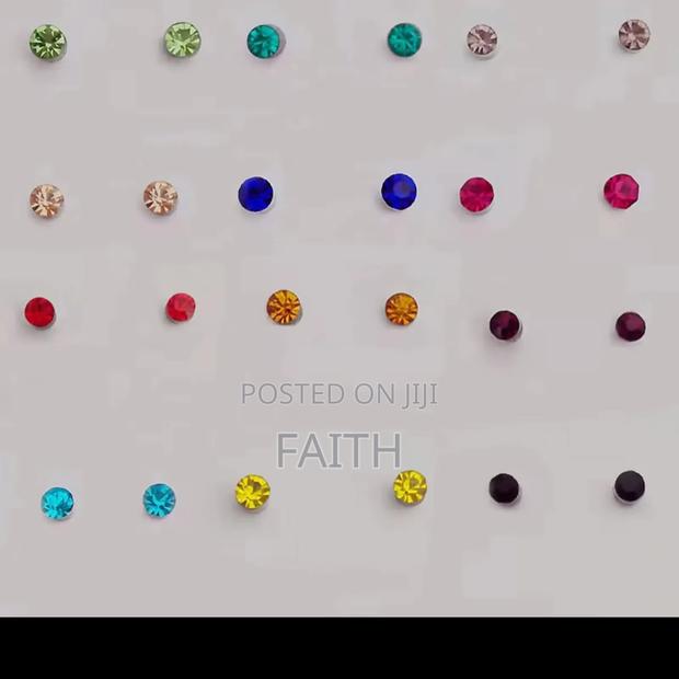 Non Piercing Magnetic Earrings - thumbnail 3