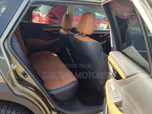 Subaru Outback Premium 2022 Green