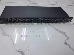 Crossover DBX 366xl
