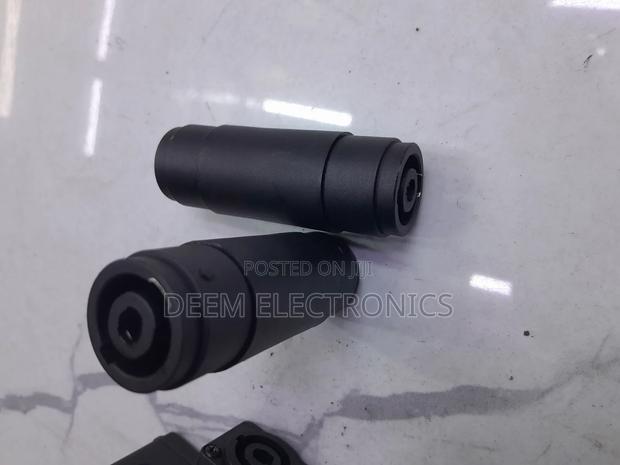 Speakon Connectors - main view