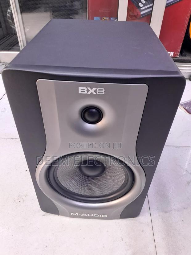 Bx 8 Carbon Studio Monitor