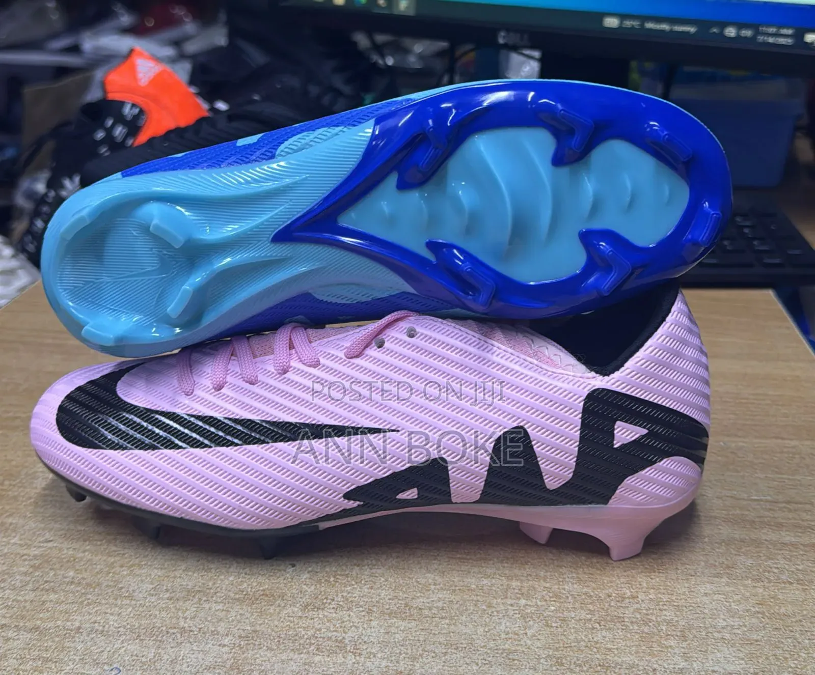 Airzoom
37 to 42 at Available