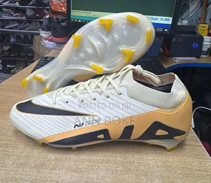 Airzoom 
40 to 45 at Available