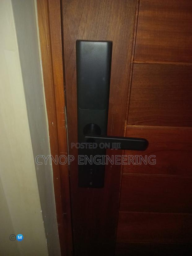 Intelligent Locks for Airbnb Quests - main view