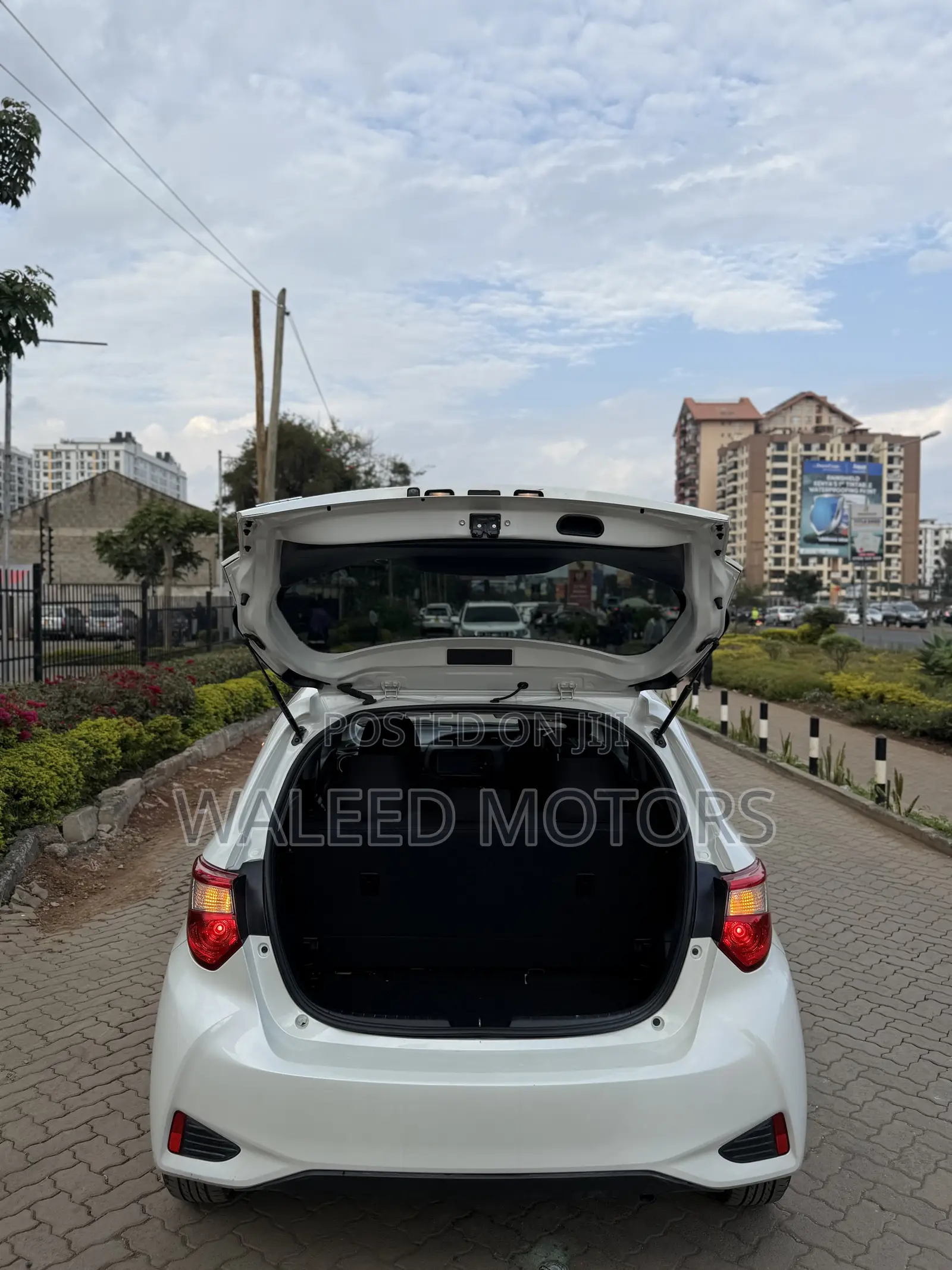 Toyota Vitz 2018 White