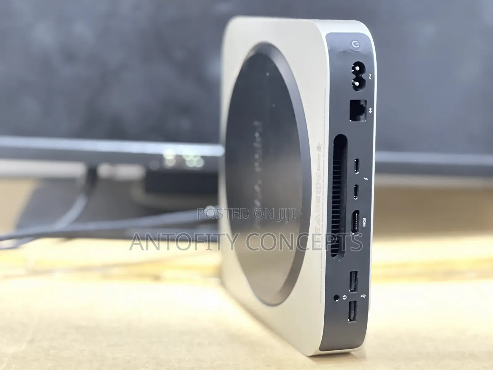 Desktop Apple Mac Mini A2348 M1 8gb Ram 256gb SSD