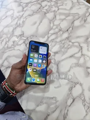 Apple iPhone X 64 GB White