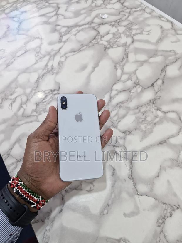 Apple iPhone X 64 GB White - thumbnail 2