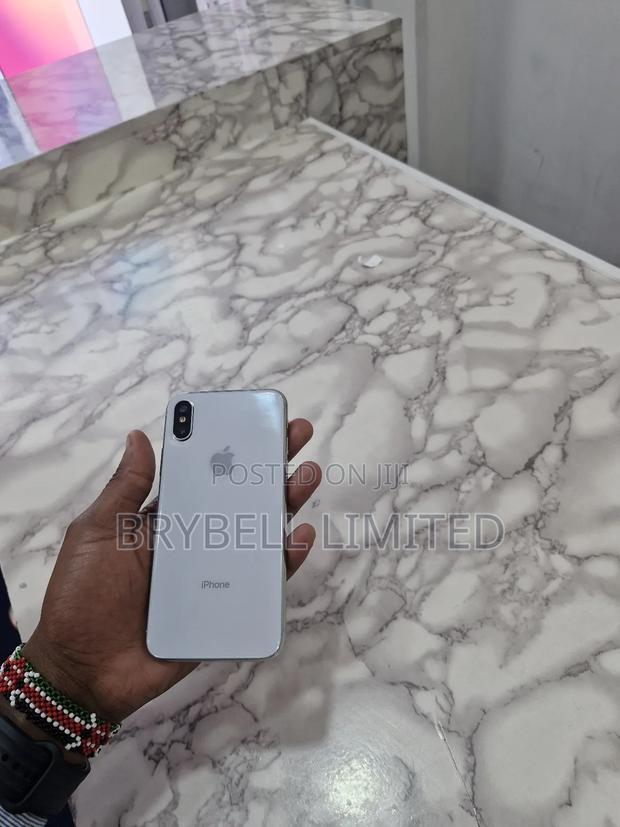 Apple iPhone X 64 GB White - thumbnail 5